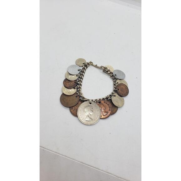 Vintage Coin Charm Bracelet Souvenir Mixed Coins Queen Elizabeth Regina Collect - Picture 3 of 11